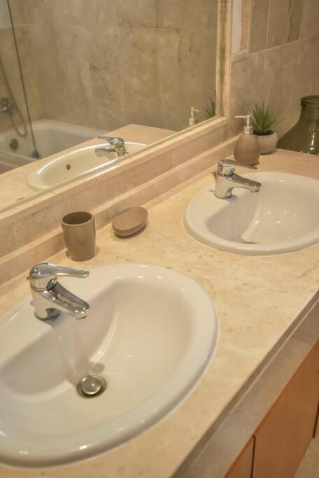 Espectacular Rodeado De Campos De Golf Apartment *