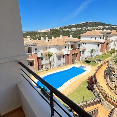 Espectacular Apartamento Rodeado De Campos De Golf Casares Exterior photo